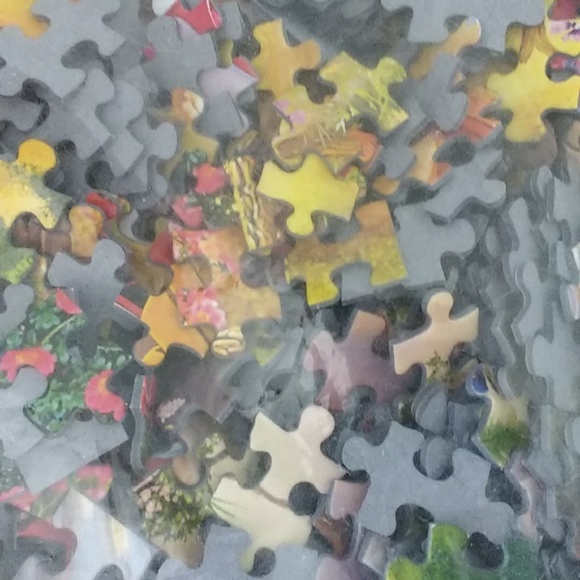 Camper's Paradise 1000pc Puzzle - Picture 3 of 5